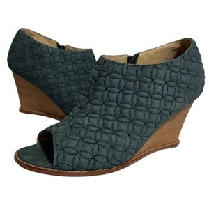 MATT BERNSON Anthro Size 8 Leather Quilted Wedge Open Toe Ankle Booties Teal